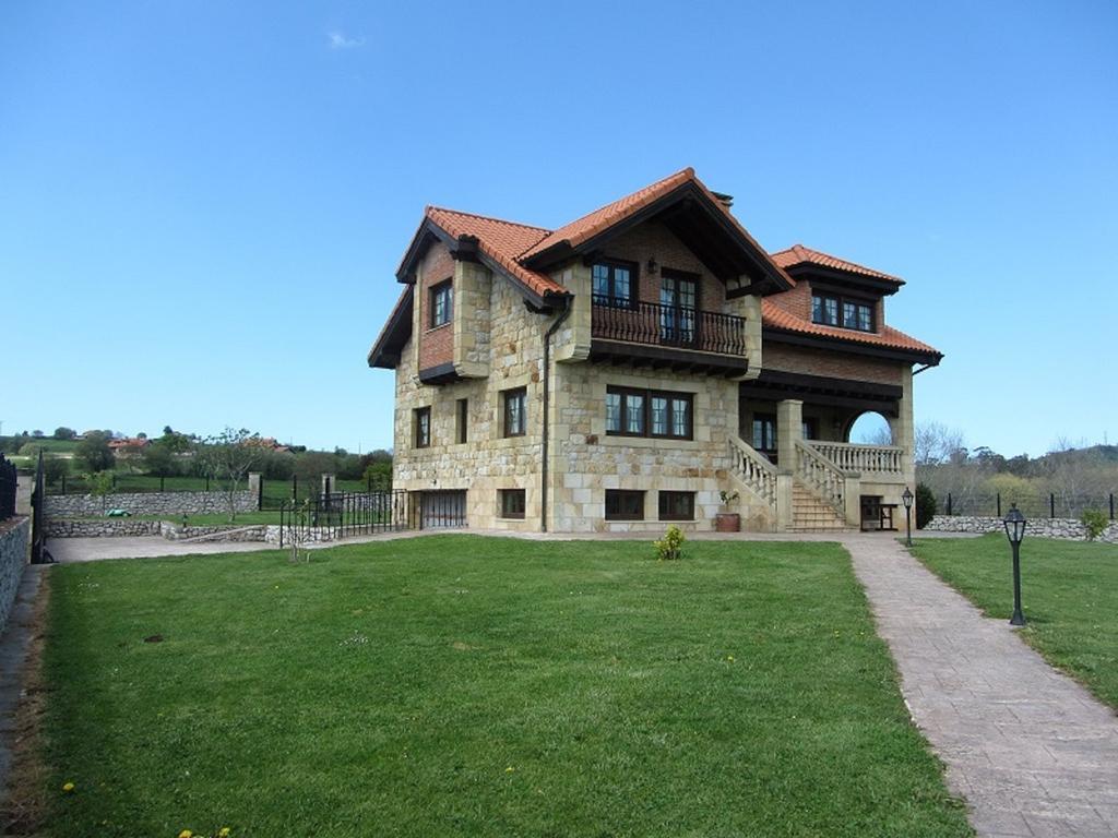サンティリャーナ・デル・マル Vivienda Sampedriヴィラ 部屋 写真